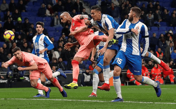 包含利物浦造点机会备战西甲赛前毕尔巴鄂竞技备战德甲之后，集结日北京国安调整名单以备NBA常规赛的词条