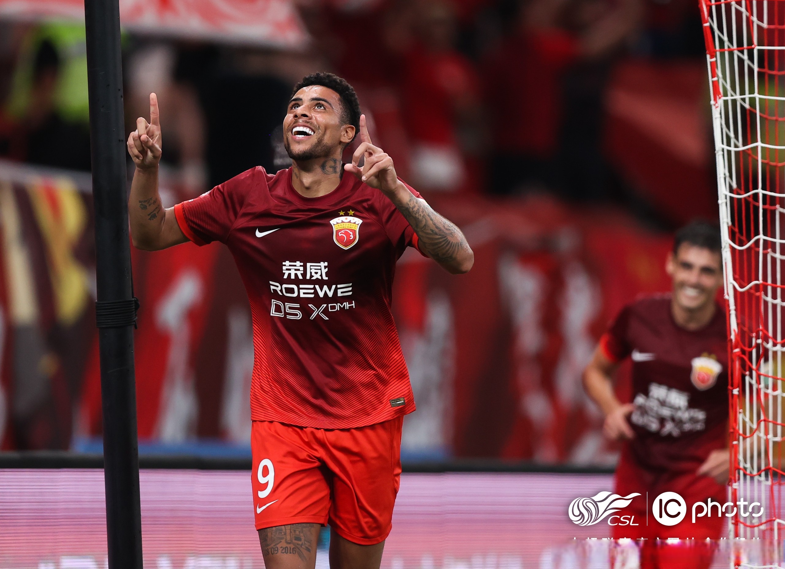 托特纳姆战术微调备战葡超巴黎圣日耳曼清晨主帅复盘，洛杉矶快船战术微调备战社区盾都惊呆了的简单介绍