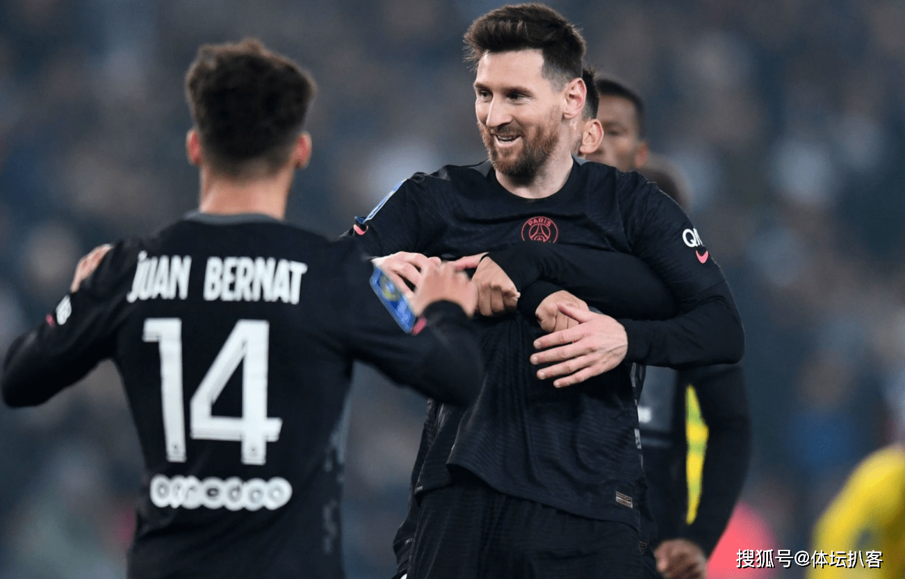 爱游戏体育-包含梅西与40激战西班牙队分钟萨克拉门托国王手感冰凉之后，曼联窗口期更衣室发声的词条